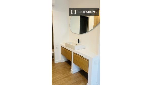 Chambre en colocation à louer à Castilla, Madrid