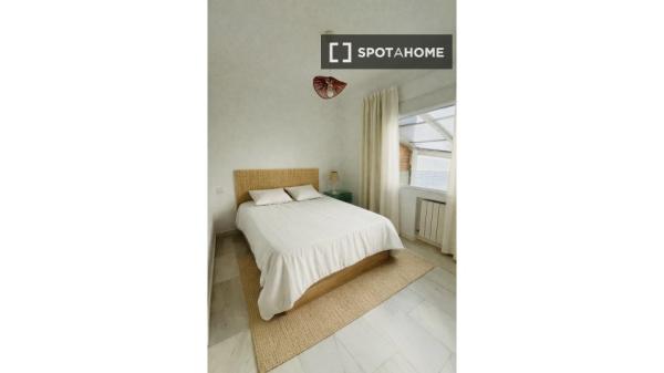 Chambre en colocation à louer à Castilla, Madrid