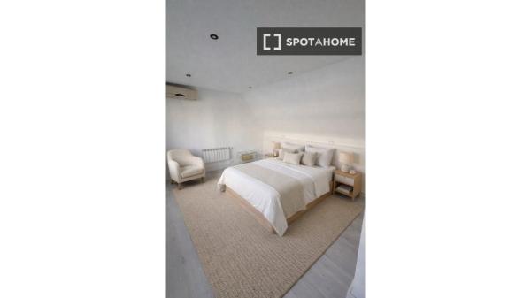 Chambre en colocation à louer à Castilla, Madrid