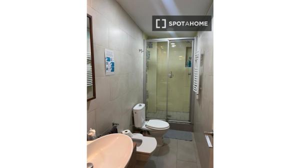 Zimmer in einer 4-Zimmer-WG in Sant Pere Santa Caterina