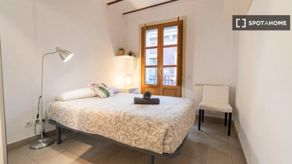 Zimmer in einer 4-Zimmer-WG in Sant Pere Santa Caterina