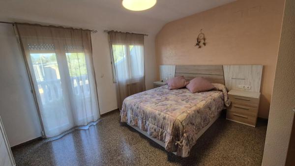 Chalet adosado en calle de Tambor Granaderos