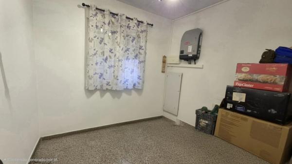 Chalet adosado en calle de Tambor Granaderos