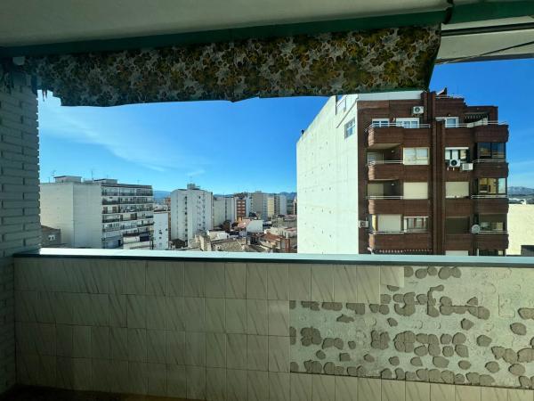 Piso en avenida Constitución, 14