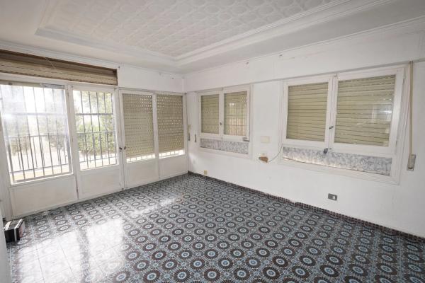 Casa independiente en plaza Poligono 4, 120