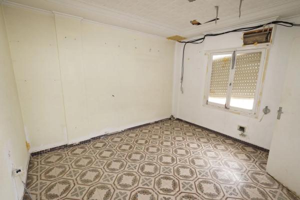 Casa independiente en plaza Poligono 4, 120