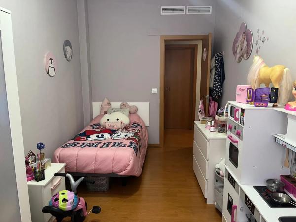 Piso en plaza Mayor, 3