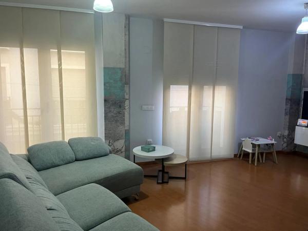 Piso en plaza Mayor, 3