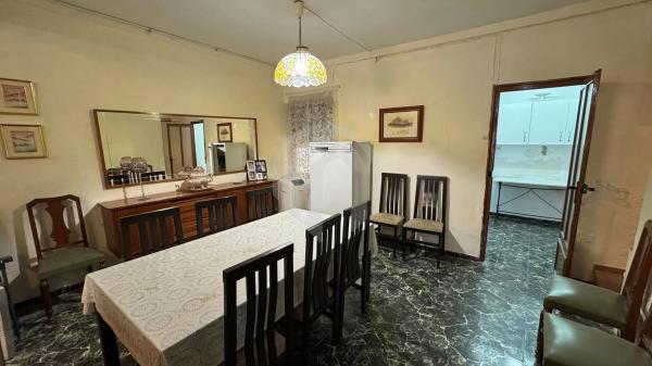 Chalet pareado en calle Doctor Segura