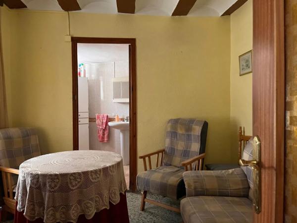 Chalet adosado en plaza de les Olles