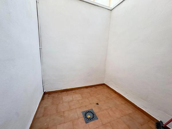 Chalet pareado en calle Juan Carlos I