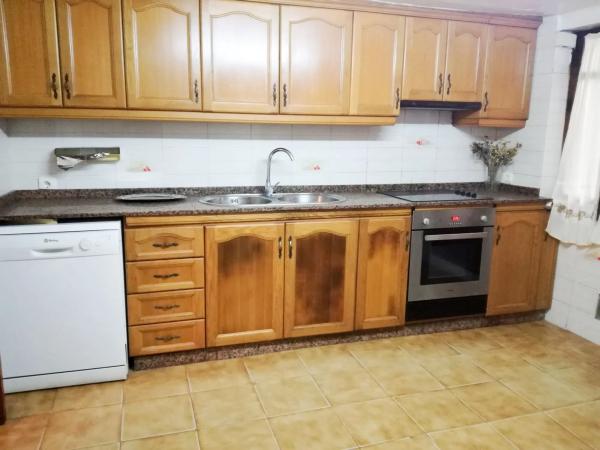 Chalet adosado en calle Carriles, 21