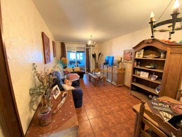 Chalet pareado en calle Miguel de Unamuno