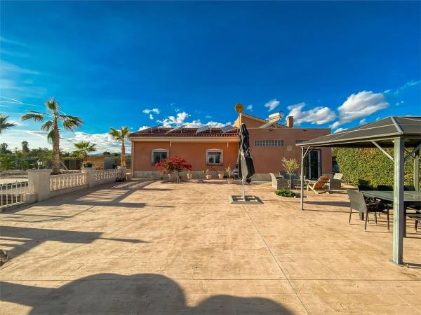 Casa independiente en Partida Moco el Gp. 5