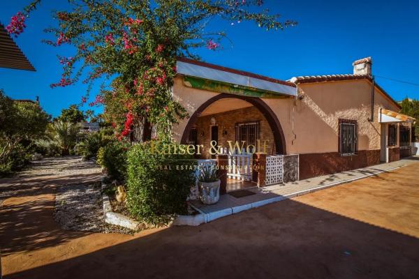 Casa independiente en Partida Lomas Gp. 2, 161