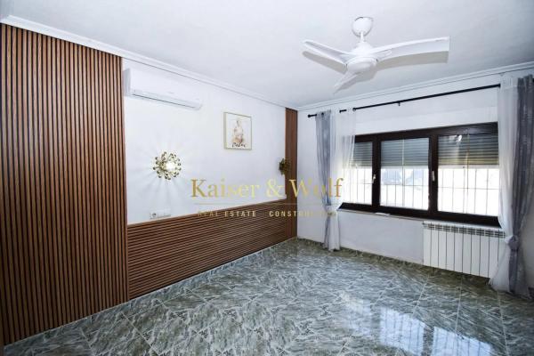 Casa independiente en Partida Lomas Gp. 2, 161