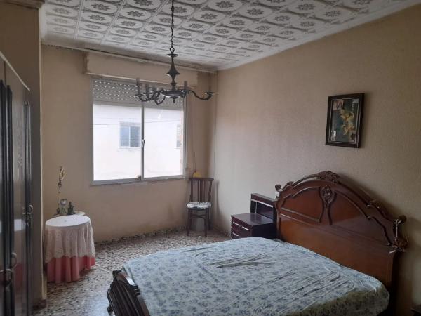 Chalet pareado en calle San Juan, 17