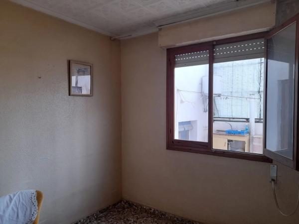 Chalet pareado en calle San Juan, 17