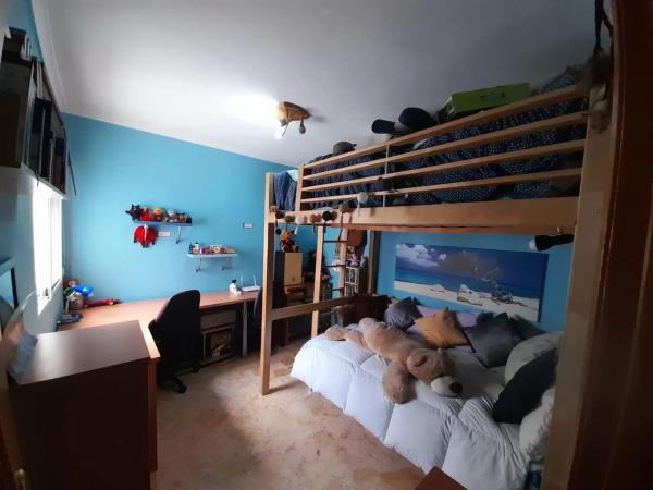 Chalet adosado en calle Virgen de la Estrella