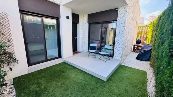 Piso en avenida Antonio Pedrera Soler