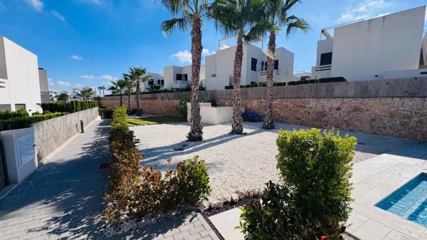 Piso en avenida Antonio Pedrera Soler