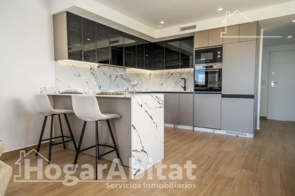 Chalet adosado en calle Alicante