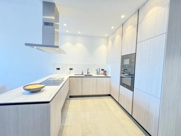 Chalet pareado en calle Daya Vieja