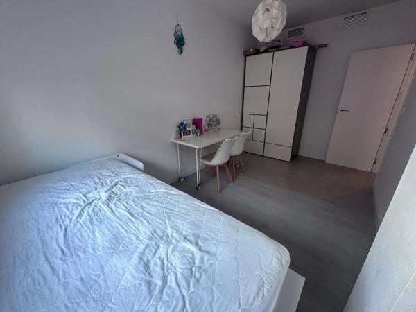 Piso en calle Cuba, 2