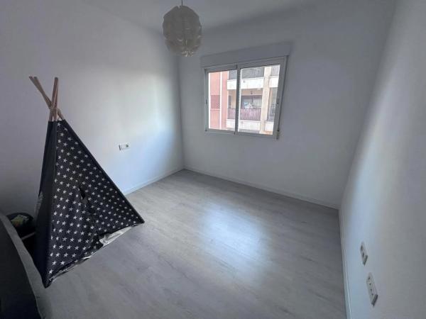 Piso en calle Cuba, 2