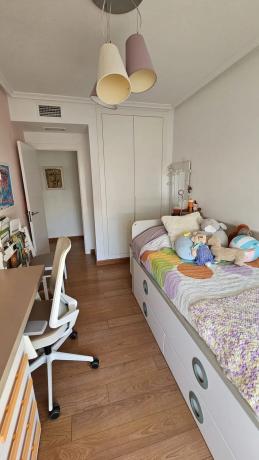 Piso en avenida Estadio Sadrian, 1