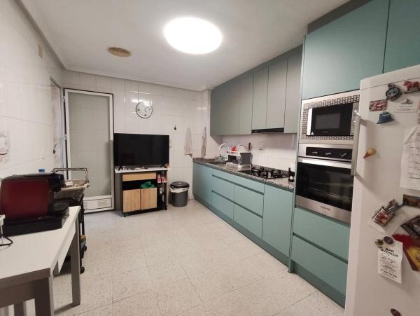 Piso en calle Antonio Sequeros, 62