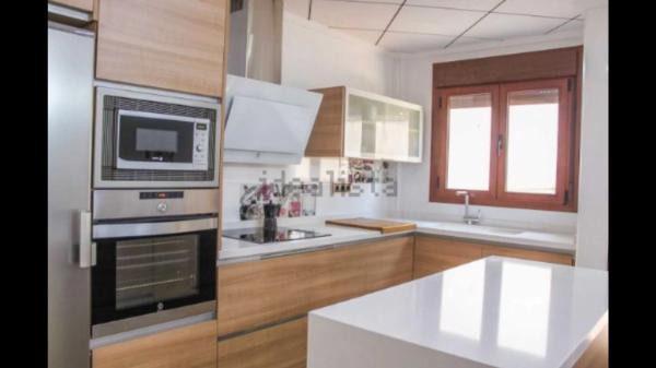 Chalet adosado en calle Jaime Rosell, 47