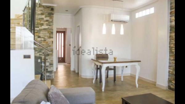 Chalet adosado en calle Jaime Rosell, 47