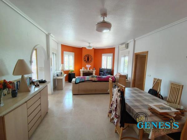 Casa independiente en CL Holanda