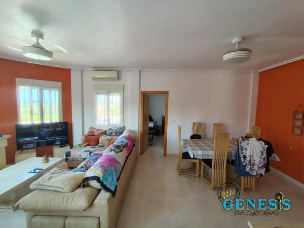 Casa independiente en CL Holanda