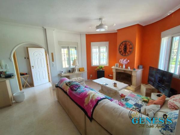 Casa independiente en CL Holanda