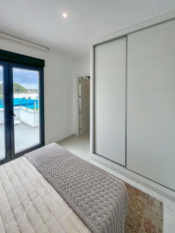 Chalet adosado en avenida Europa, 41