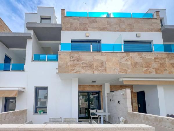 Chalet adosado en avenida Europa, 41