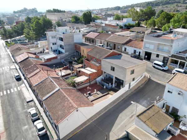 Chalet pareado en calle Aureliano Díaz s/n