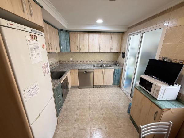 Piso en avenida Juan Pablo II, 16