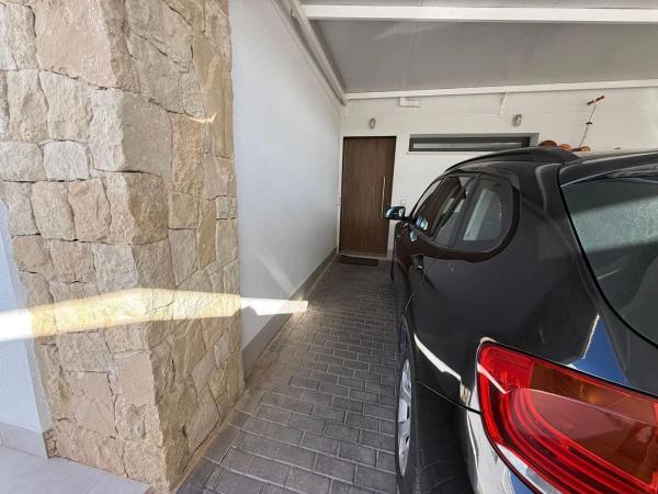 Casa independiente en calle Dinamarca