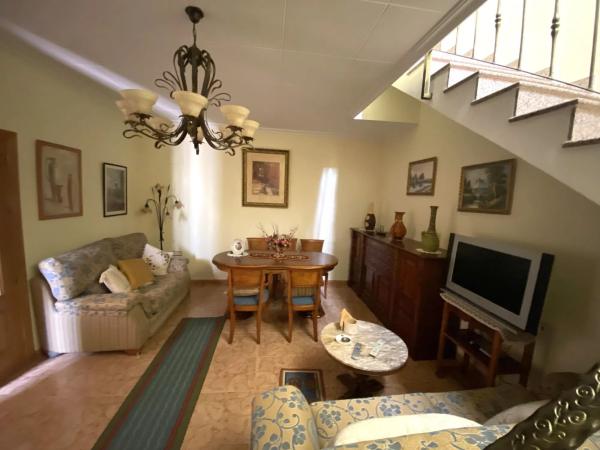 Chalet adosado en rambla Alta