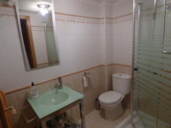 Chalet adosado en grupo san pedro, 10