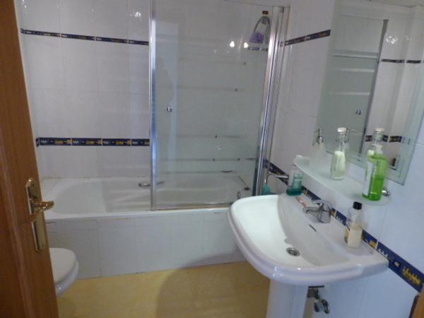 Chalet adosado en grupo san pedro, 10