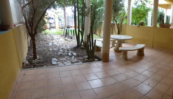 Chalet adosado en grupo san pedro, 10