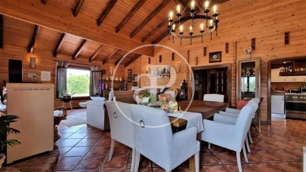 Casa independiente en camino Arroba de Hornos