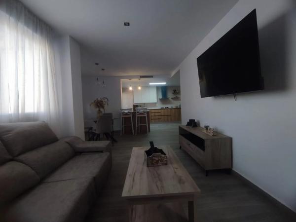 Piso en calle Armando Ros Dueñas, 2