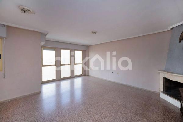 Piso en calle Libertad