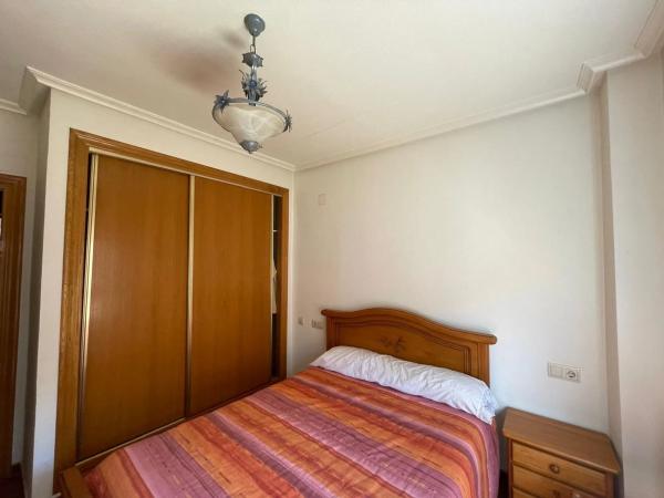 Chalet adosado en calle Pablo Picasso, 14