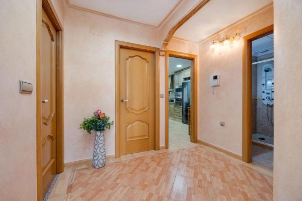 Chalet pareado en calle Alcalde José Bru Mora, 37